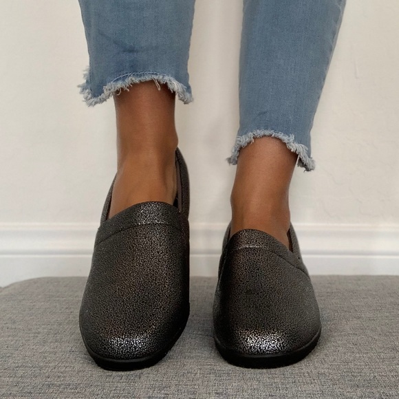 NIB Midnight Gray Comfort Non Slip Work Wedge Shoe - Picture 3 of 7